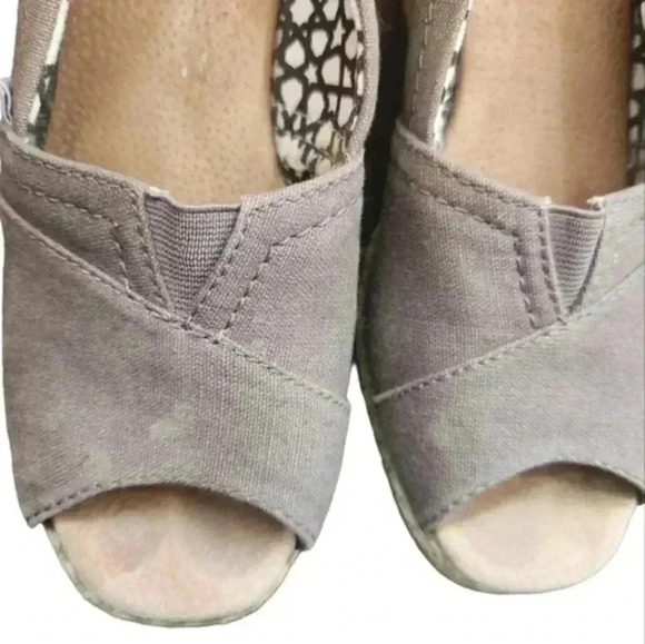 Toms Calypso Wedge Espadrille Sandal Peep Toe Taupe Grey Women's size  6 - Picture 6 of 13
